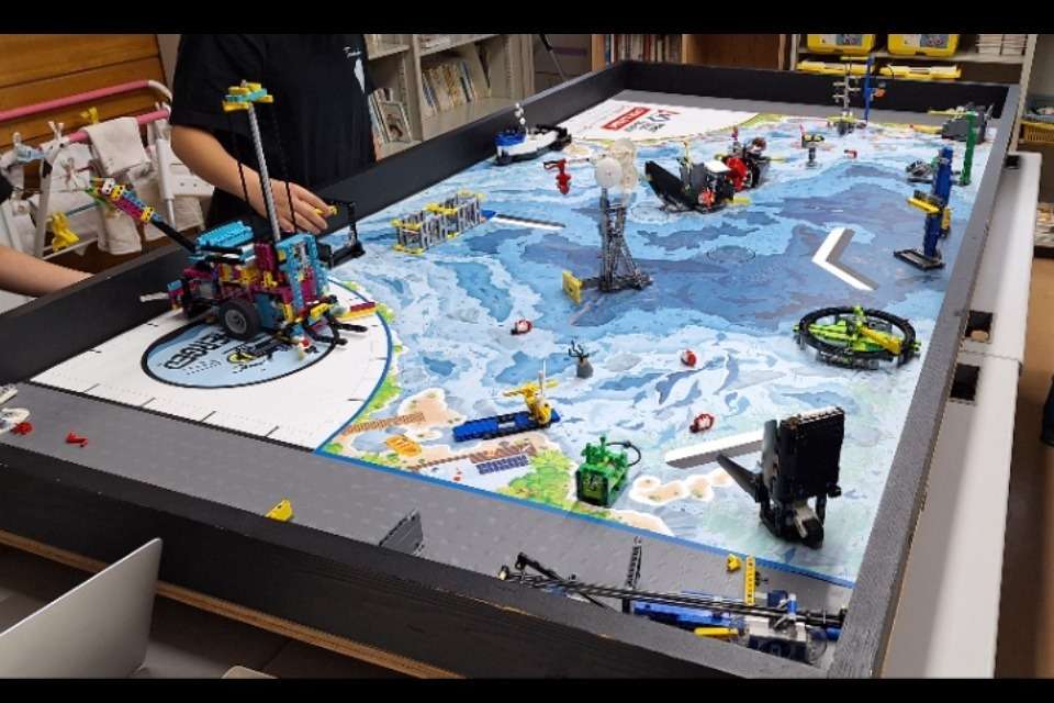 FLLブルーデージー運営事務局（チーム　トルマリン）の画像