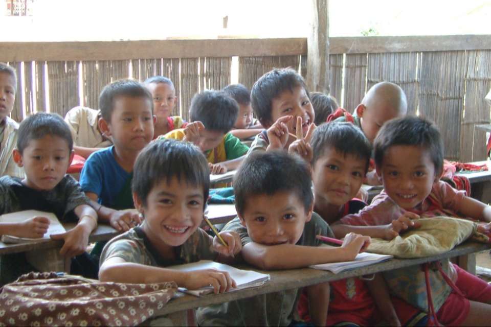 特定非営利活動法人れんげ国際ボランティア会（ARTIC）の画像