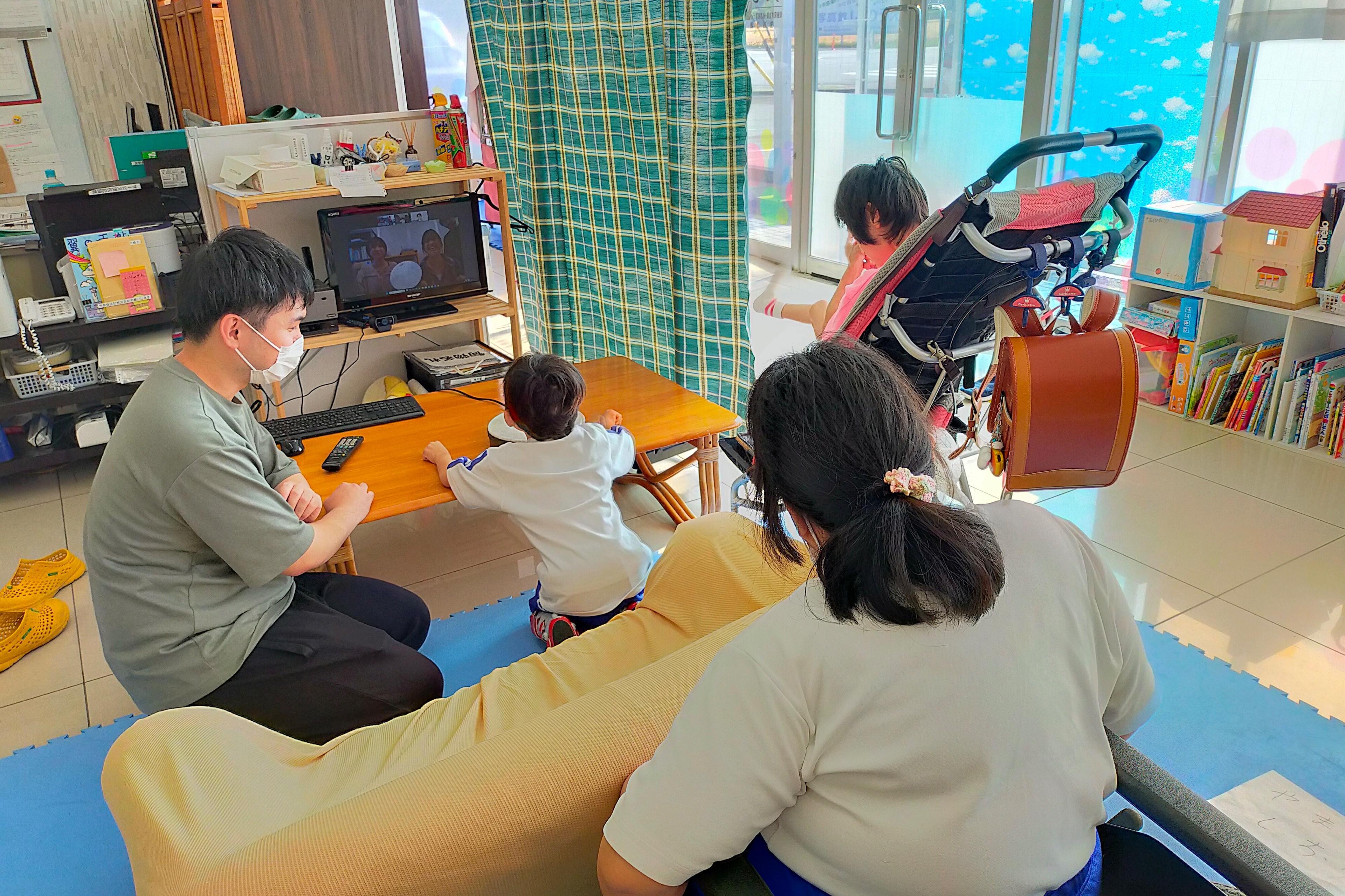 大学生とオンライン交流！のメインビジュアル