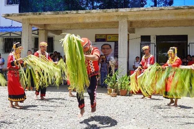 From the Philippines – Expanding Opportunities for Indigenous Youthのメインビジュアル