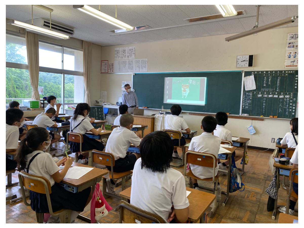 小学校で授業をしましたのメインビジュアル