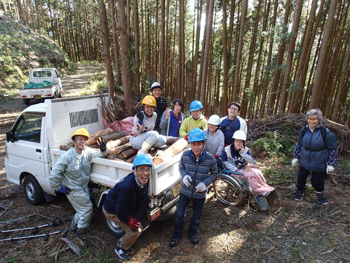 山村の暮らしを見直し、山村の環境を守りたい！NPO法人 山村塾のメインビジュアル
