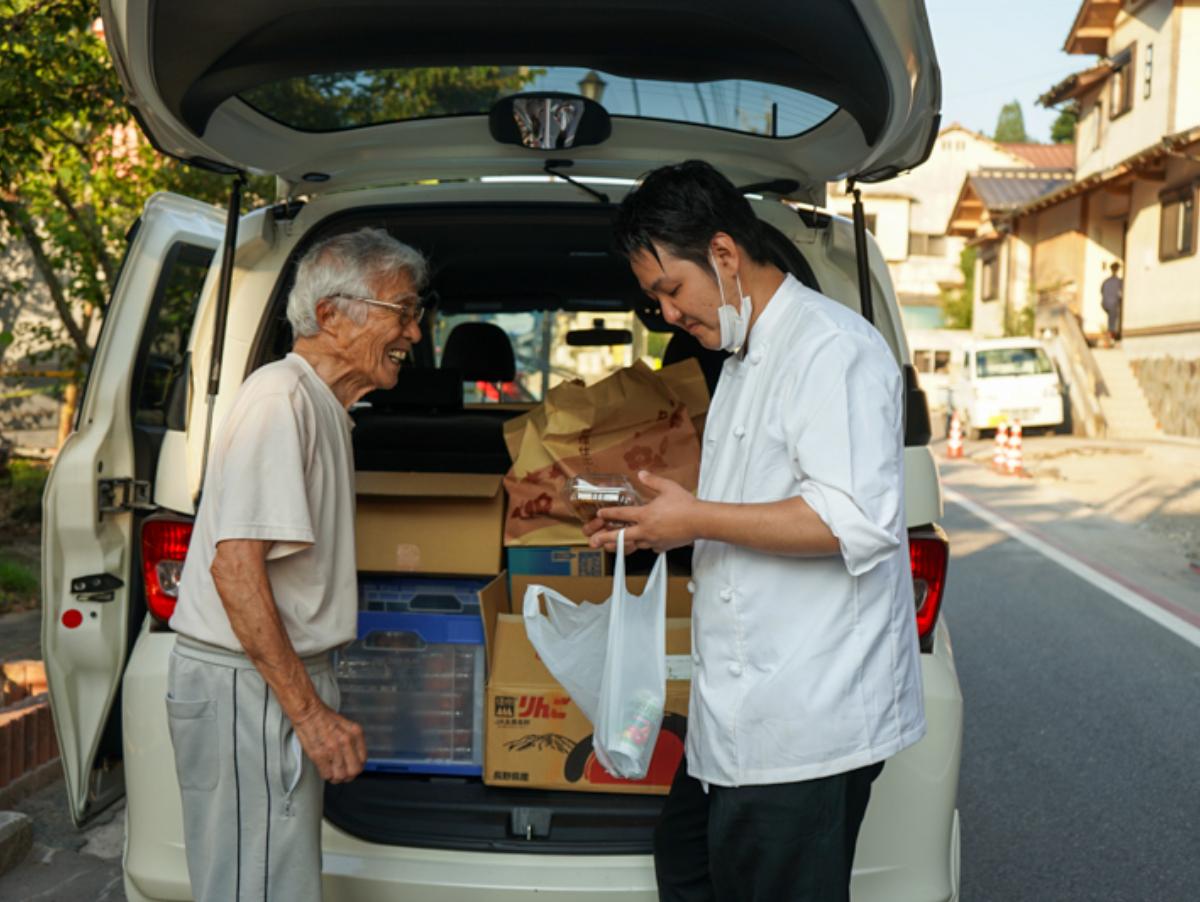 炊き出しのその後。住民さんの食卓に楽しみを。のメインビジュアル