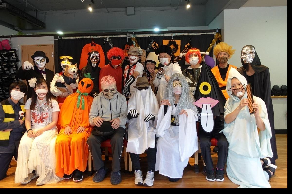 Japan's First Parkinson's Disease Awareness Event, 'Halloween PD Costume Walk'の画像