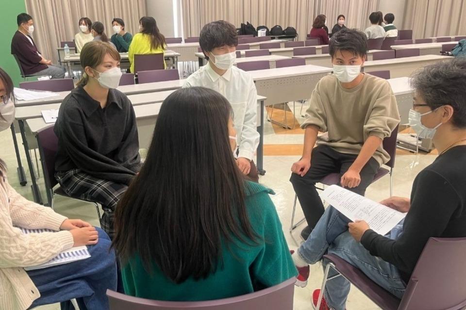 当事者参画型の専門職養成のメインビジュアル