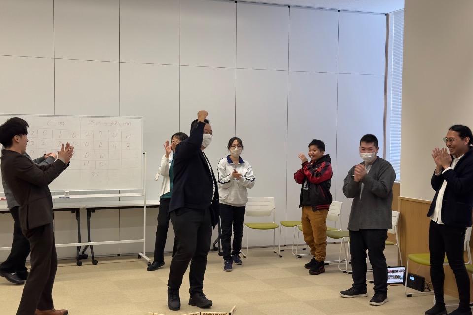 「ホッとサークル」社会人のための小さな学びとつながりのサードプレイスのメインビジュアル