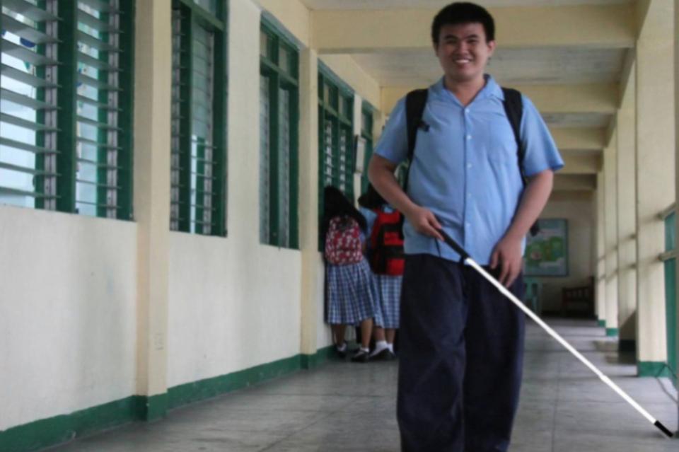 フィリピン 視覚障害者支援プログラム Main Visual