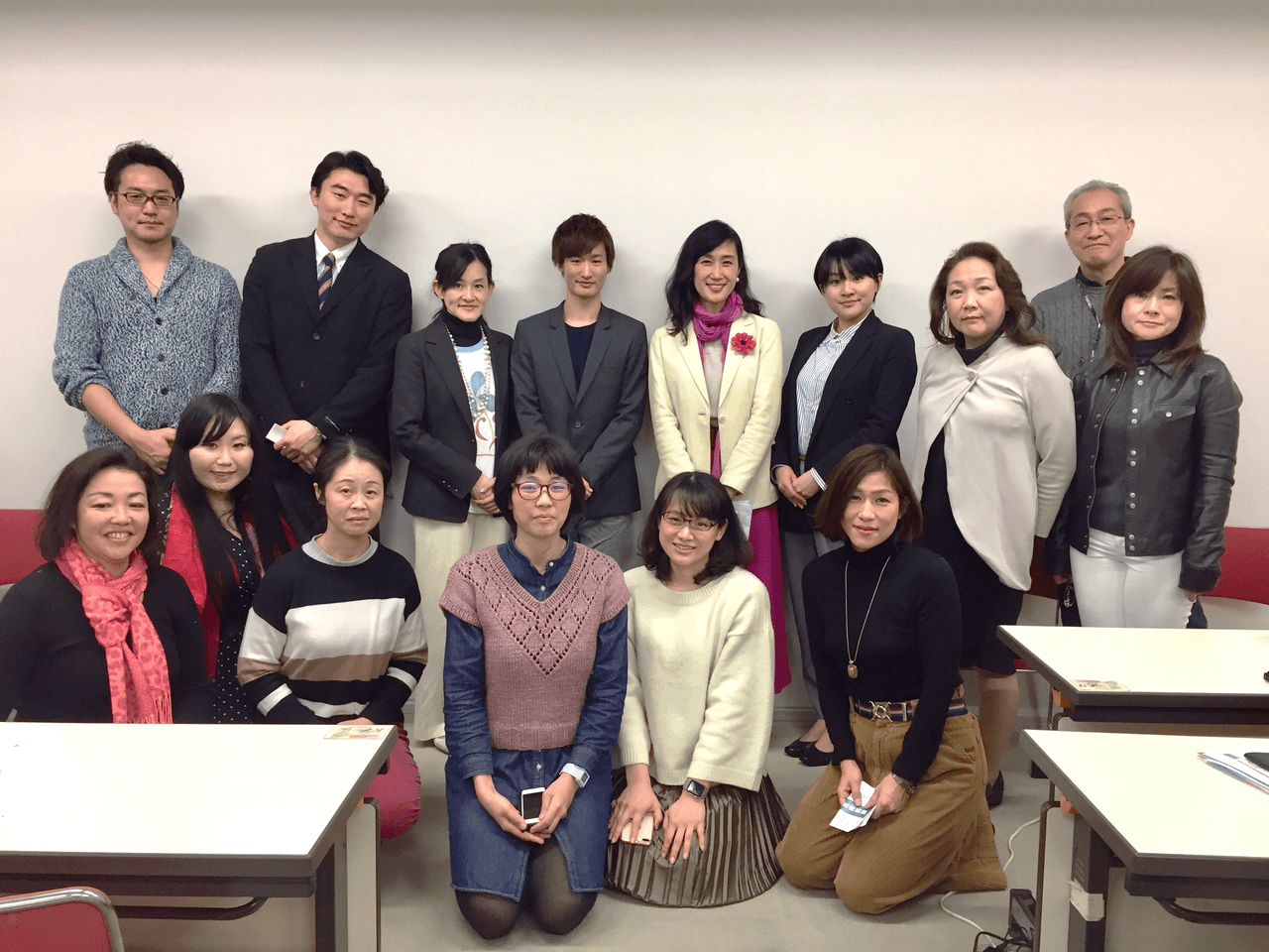 しあわせなみだでは、性暴力をなくすために、3つの柱のもと、事業に取り組んでいます。 Main Visual