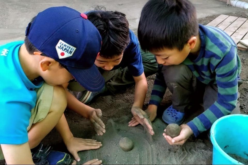 学童保育ふかふかのメインビジュアル
