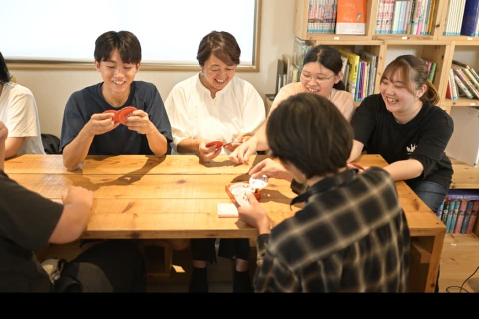 こどもの居場所支援事業のメインビジュアル