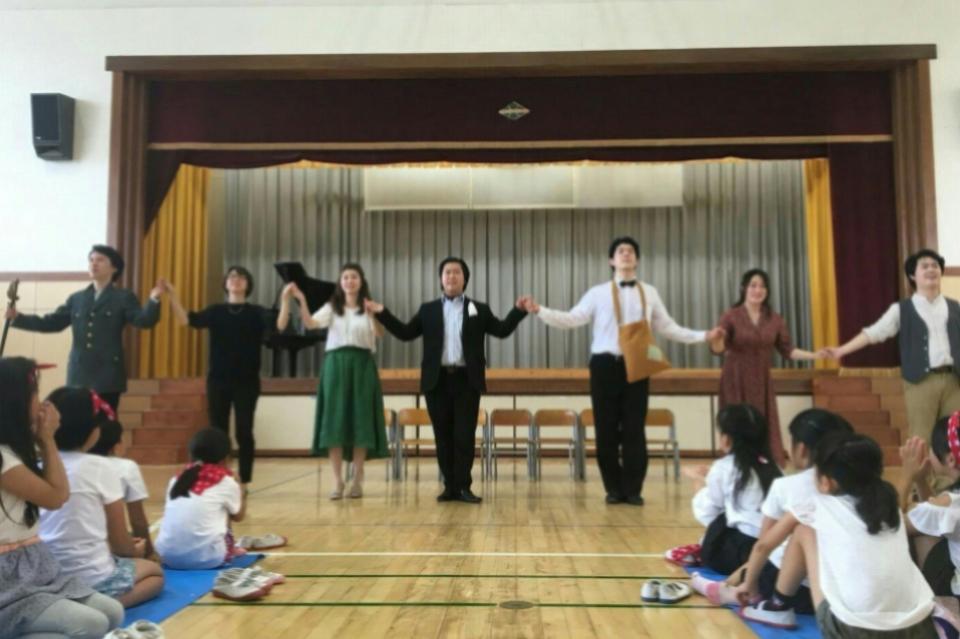 訪問演奏事業のメインビジュアル
