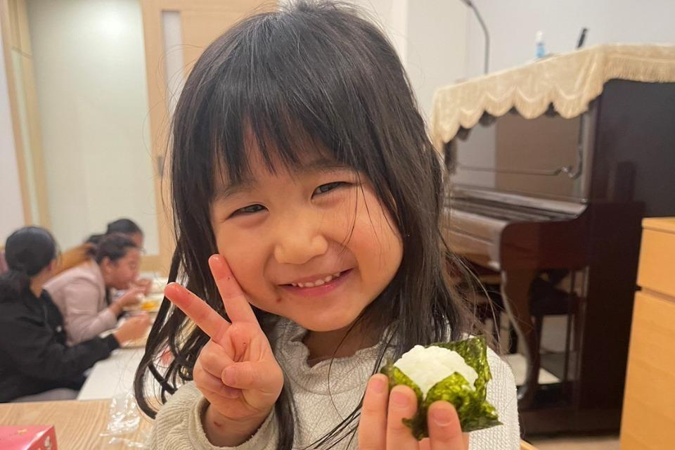 国際子ども食堂のメインビジュアル