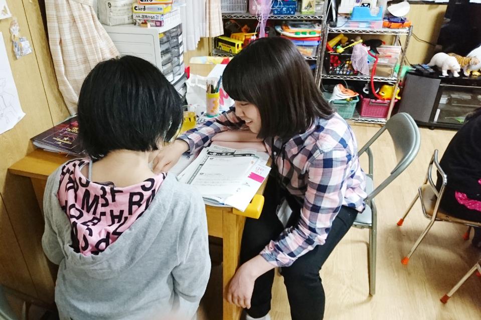 学ボラ(児童養護施設等の子どもを対象にした学習支援)のメインビジュアル