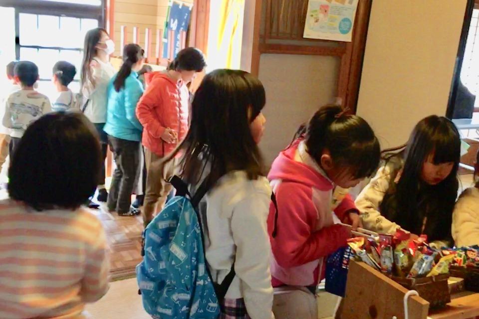 放課後あそび場 おきらくだがしかし…(駄菓子や)のメインビジュアル