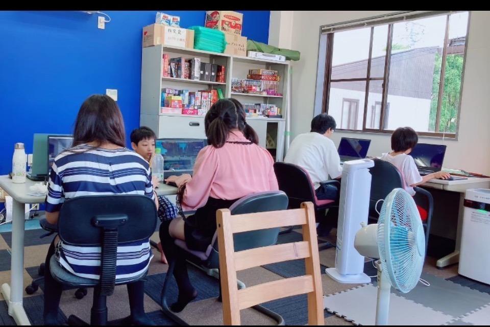2025年8月 new みんなの居場所ラピュタ(不登校児童の居場所)のメインビジュアル