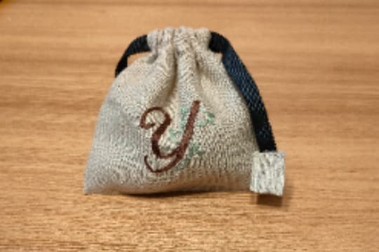 刺繍入りmini巾着袋の画像