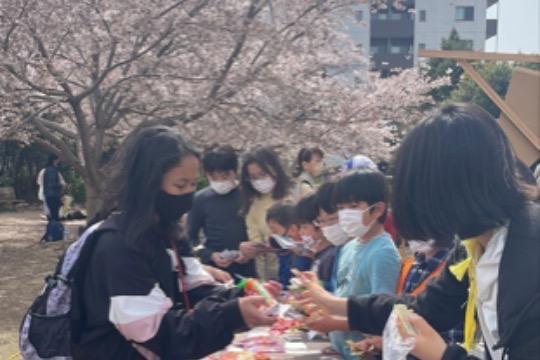 お礼メールを送ります。の画像