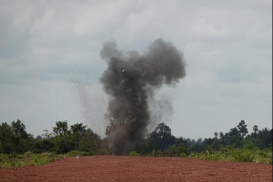 3㎡から地雷をなくす Image