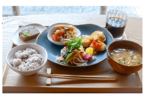 こよりどうカフェでのランチペアチケット(ドリンクデザートつきセット 2人分)の画像