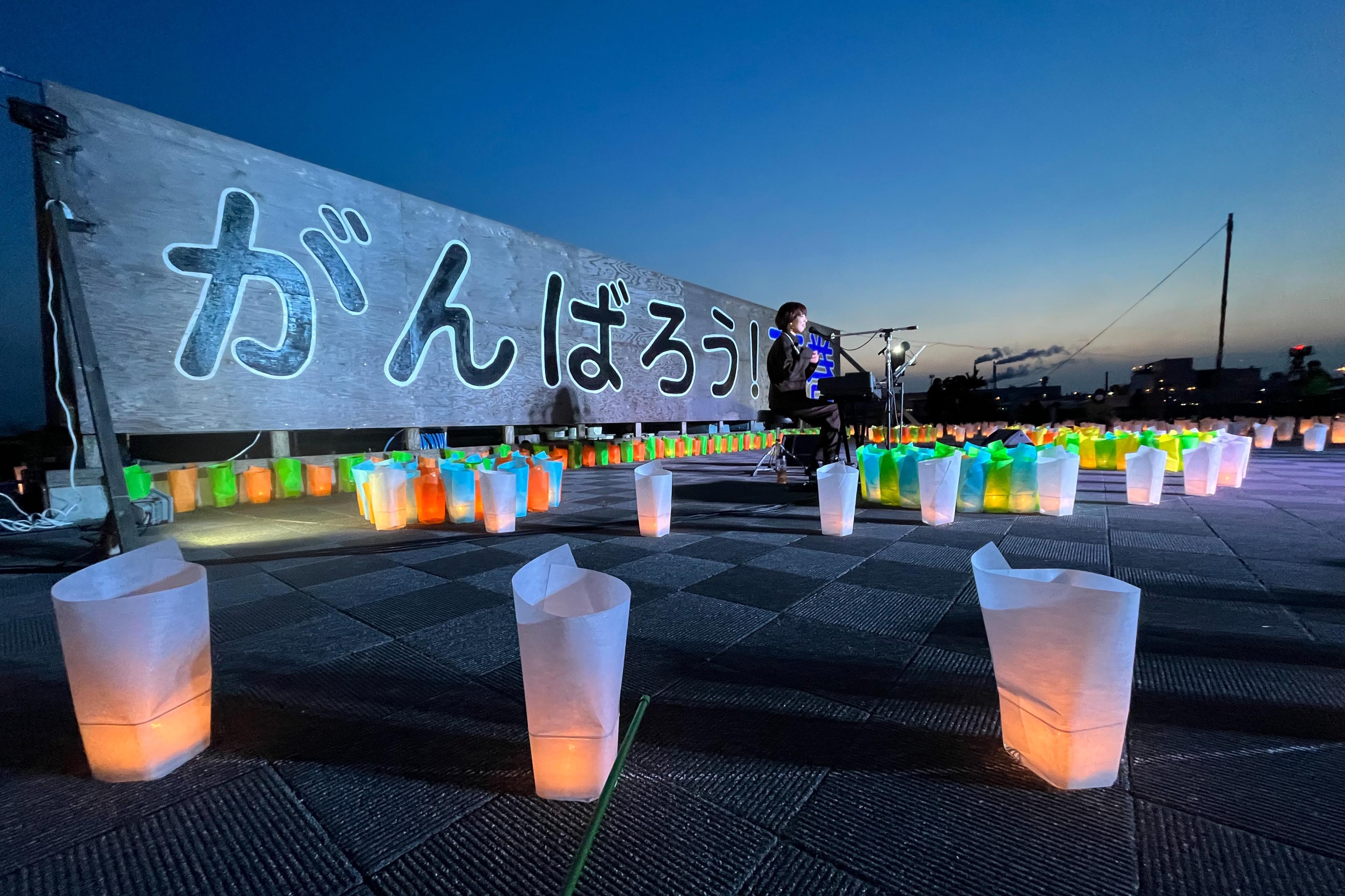 灯籠を8基灯すことができますの画像