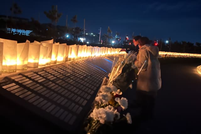 灯籠を75基灯すことができますの画像