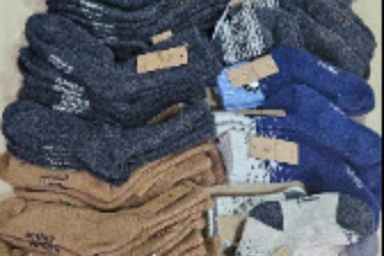 モンゴルオーガニックウール100%靴下を被災地へ Image