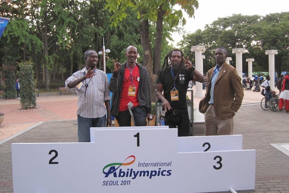 なぜこの課題に取り組むかの画像