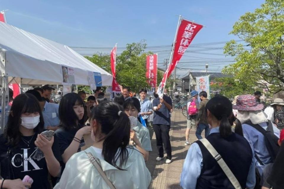 なぜこの課題に取り組むかの画像