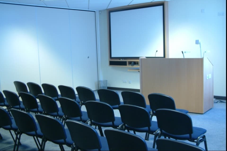 なぜこの課題に取り組むかの画像