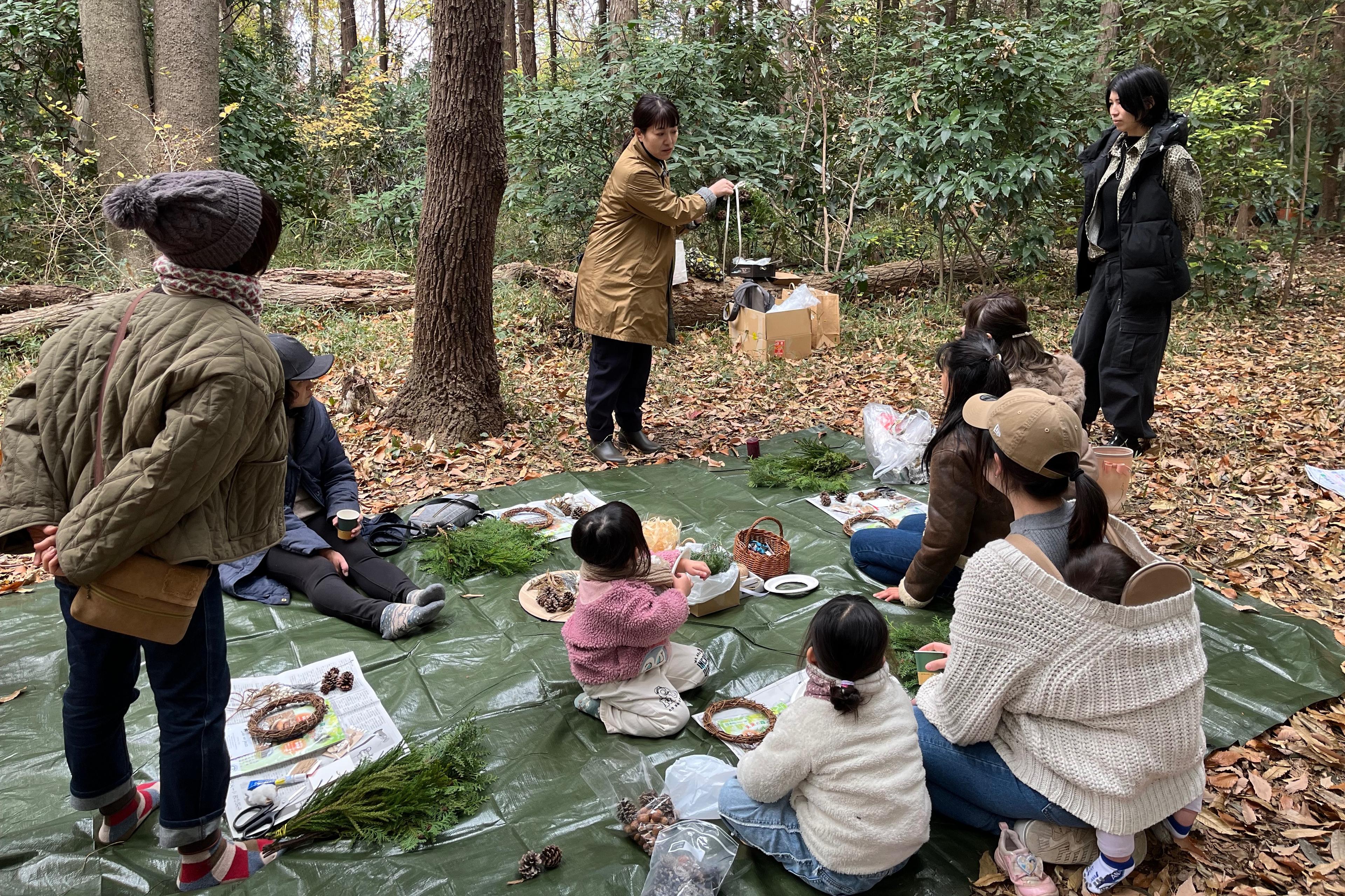 森でクリスマスリース作りを開催しました!のメインビジュアル