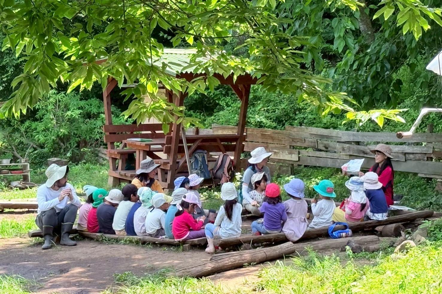 “信じて待つ保育“の森のピッコロようちえんを未来へ。「北杜市子育てガイドブック」掲載にご支援をお願いします!の画像